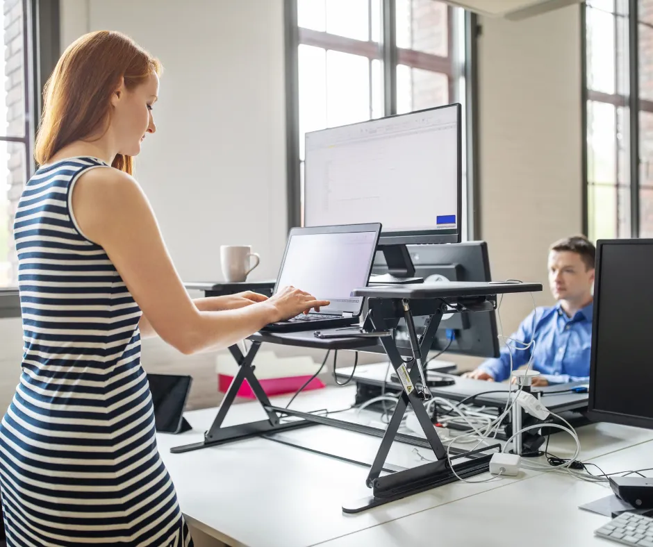 Ergonomia korekcyjna a koncepcyjna – czym się różnią?